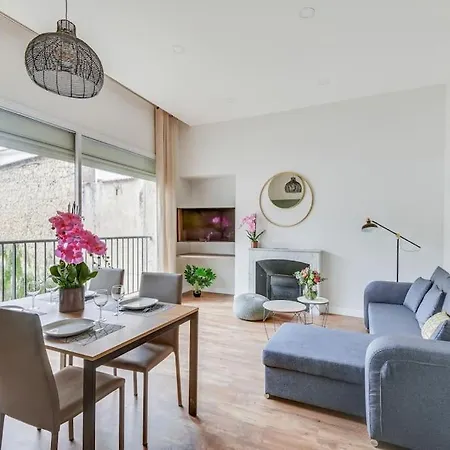 Brp Center, Four * Cannes