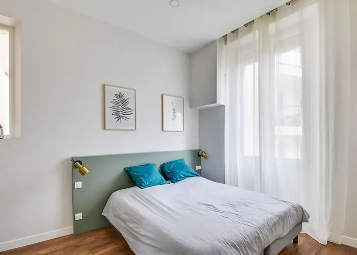 Brp Center, Four 戛纳